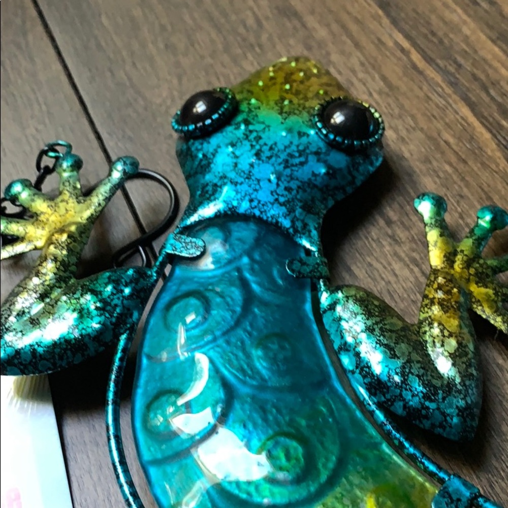 New Iguana Wind Chime - Picture 5 of 12